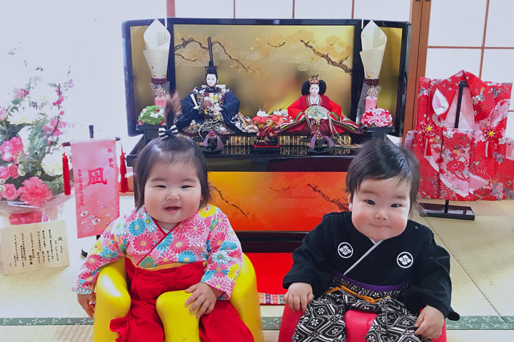 三重県松阪市の凪ちゃん.汐くん｜10ヶ月の双子の初節句のひな祭り