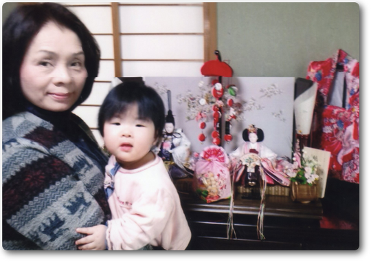 祖父母に見に行ってもらって決めた雛人形：西東京市の三浦様｜初節句のひな祭り