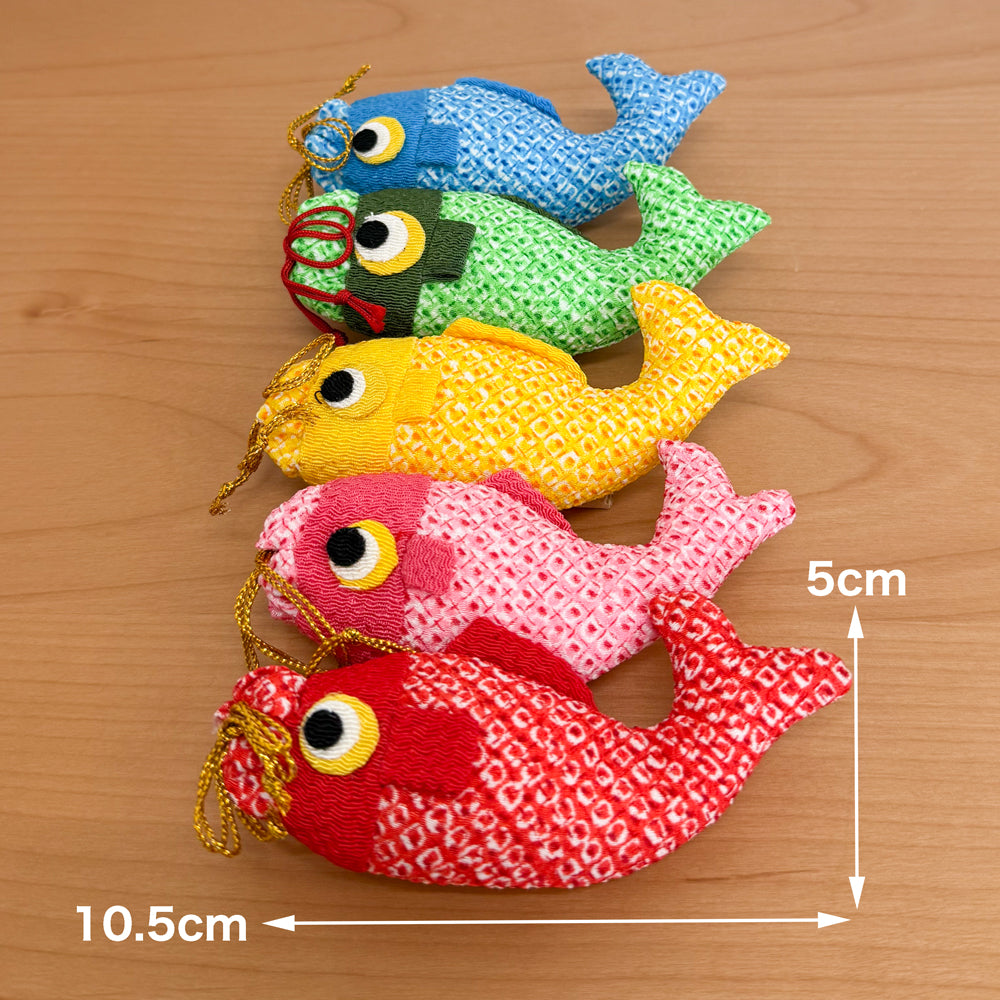 鯉のぼり吊るし雛7連飾り　子供の日　ハンドメイド（M ik k o） 16b2ee3d47a36b6a2cc0947223a952