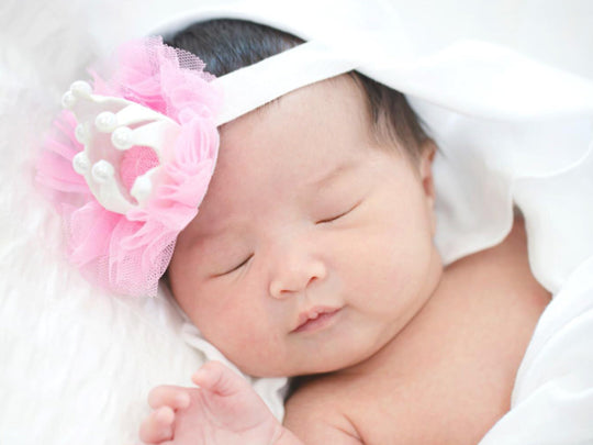 新生児0〜1ヶ月の赤ちゃんとママのガイド｜名前のこと・手続きのこと・授乳のこと・成長のこと