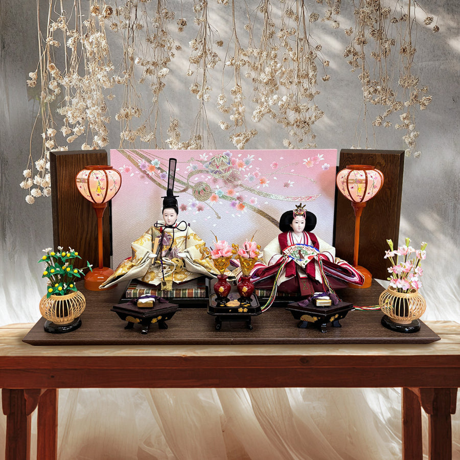 着せ付けに手をかけた高次元の衣装の好評な雛人形【凛華雛】ひな祭りの