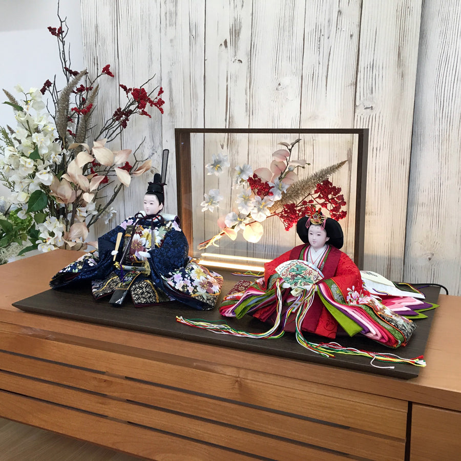 Flower Girl Bell琴美雛｜68cm｜金彩刺繍のお着物｜本仕立て アクリル屏風 親王飾り｜伝統的な配色のお雛様｜ひな人形｜おひな様