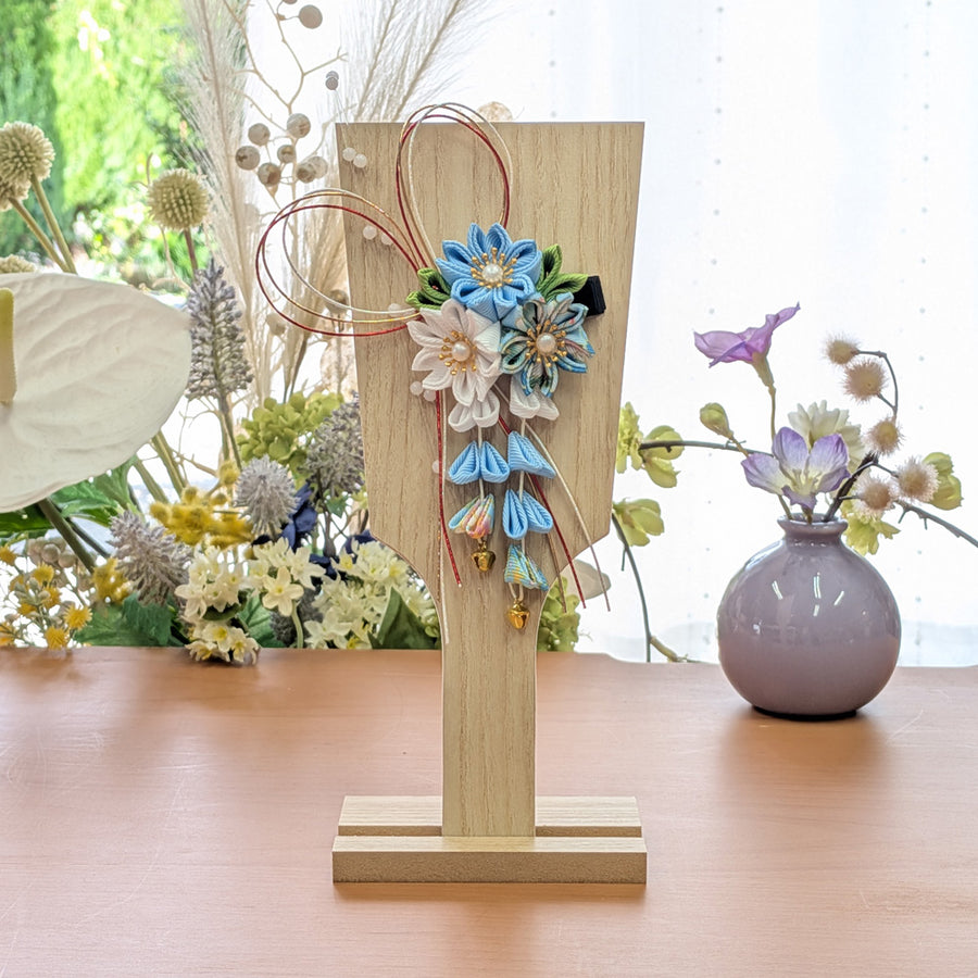 今どきの羽子板飾り