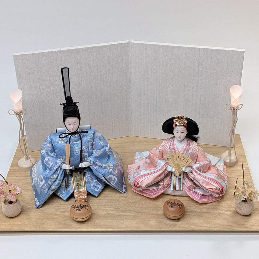 様々な場所に飾れる雛人形
