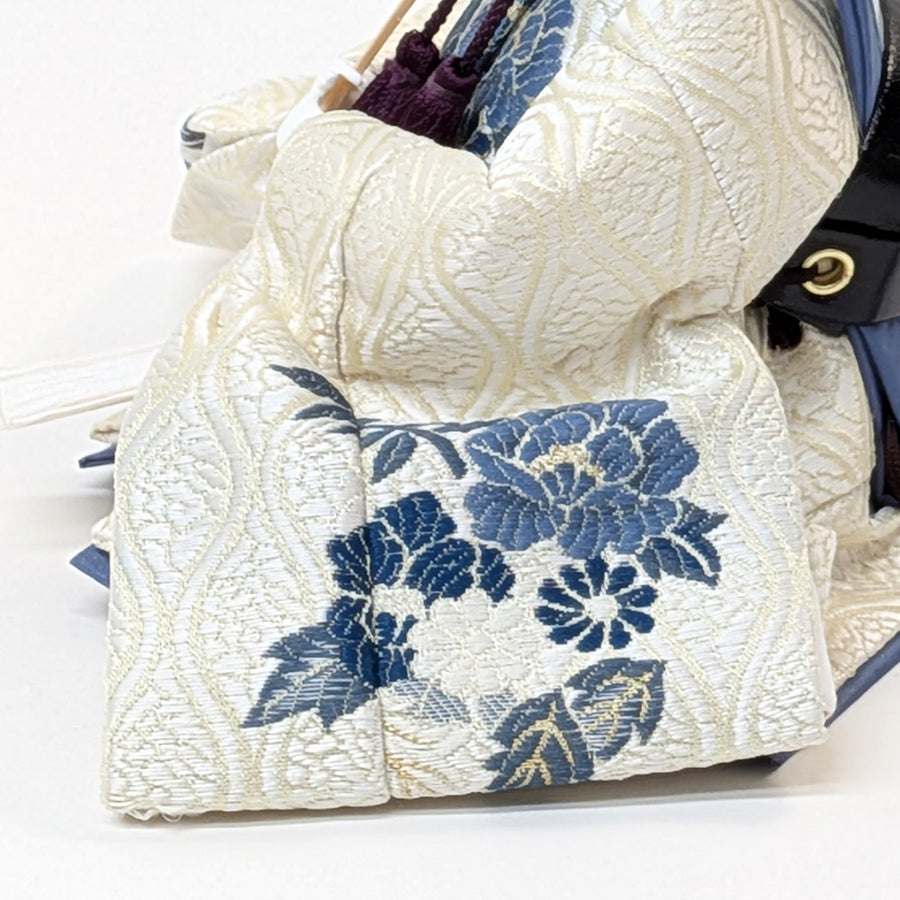 落ち着いた色合い