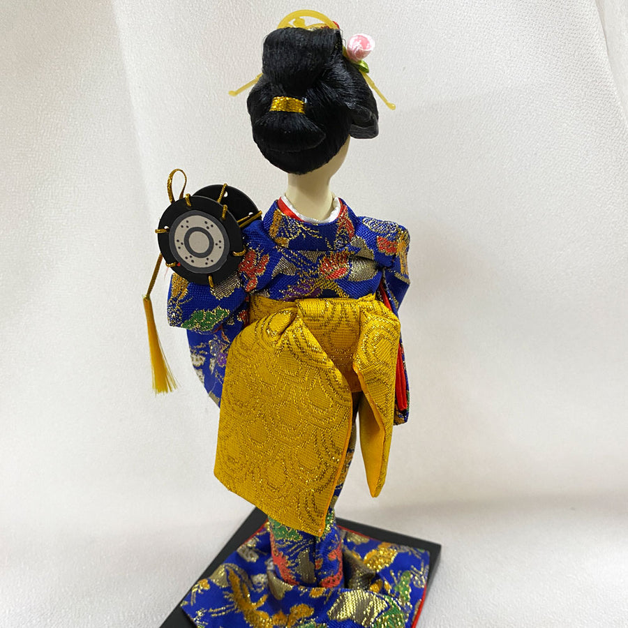 お土産　日本人形