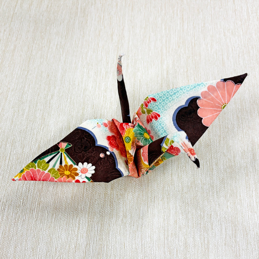 B-005 Origami Crane (Large) | Hanging Doll Parts | Popular Items | Products | Tourists | Best Sellers | Daily Necessities | Foreigners Shopping | Japanese Goods Souvenirs