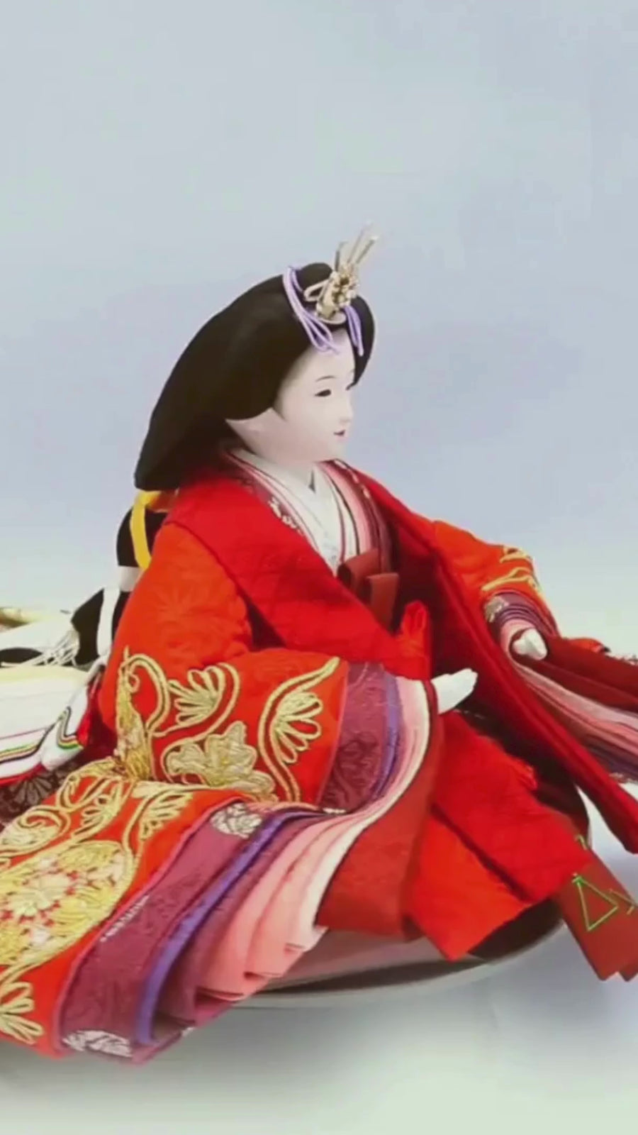 Kasui Hina Doll | 75cm | Hyakunin Isshu and Manyoshu | A luxurious three-tiered display with skillful techniques | A stylish modern Hina doll | Hina doll | Ohinasama | Ohinasan