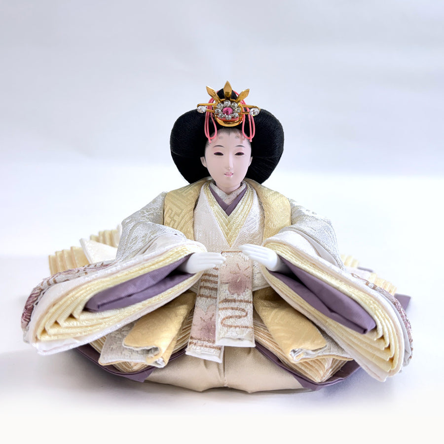 お顔が綺麗なお雛様
