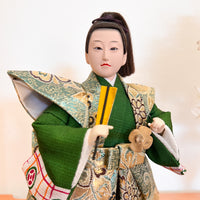 日本の伝統工芸品｜侍（さむらい）着物人形 – 精密な石膏の手作り顔と