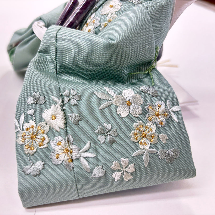 Flower Girl 澄(すみ)雛｜モダン雛人形｜鮮やかななお雛様｜人気な二人飾り｜オシャレひな人形